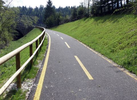 Creation of a cycling and walking trail -  Tarvisio (UD)