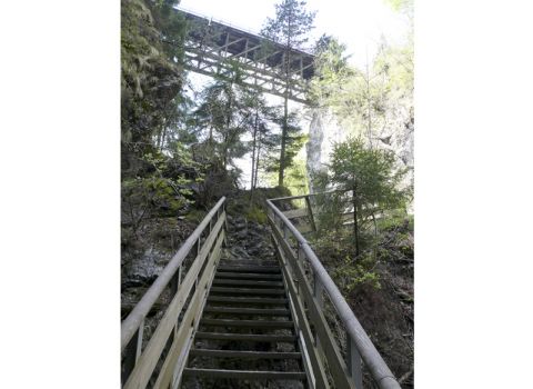 Restoration of a historical path in the precipice of the Slizza river - Tarvisio (UD)